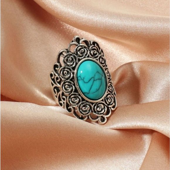 Chunky Turquoise Silver Boho Ring! - Picture 4 of 5